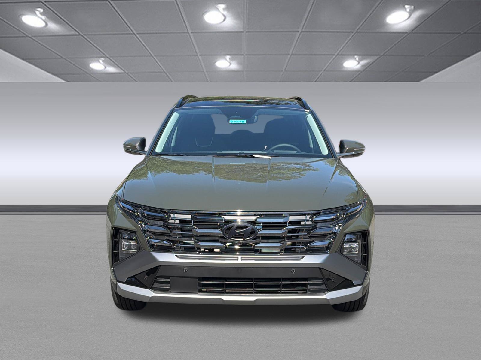 New 2026 Hyundai Tucson Limited FWD image 2