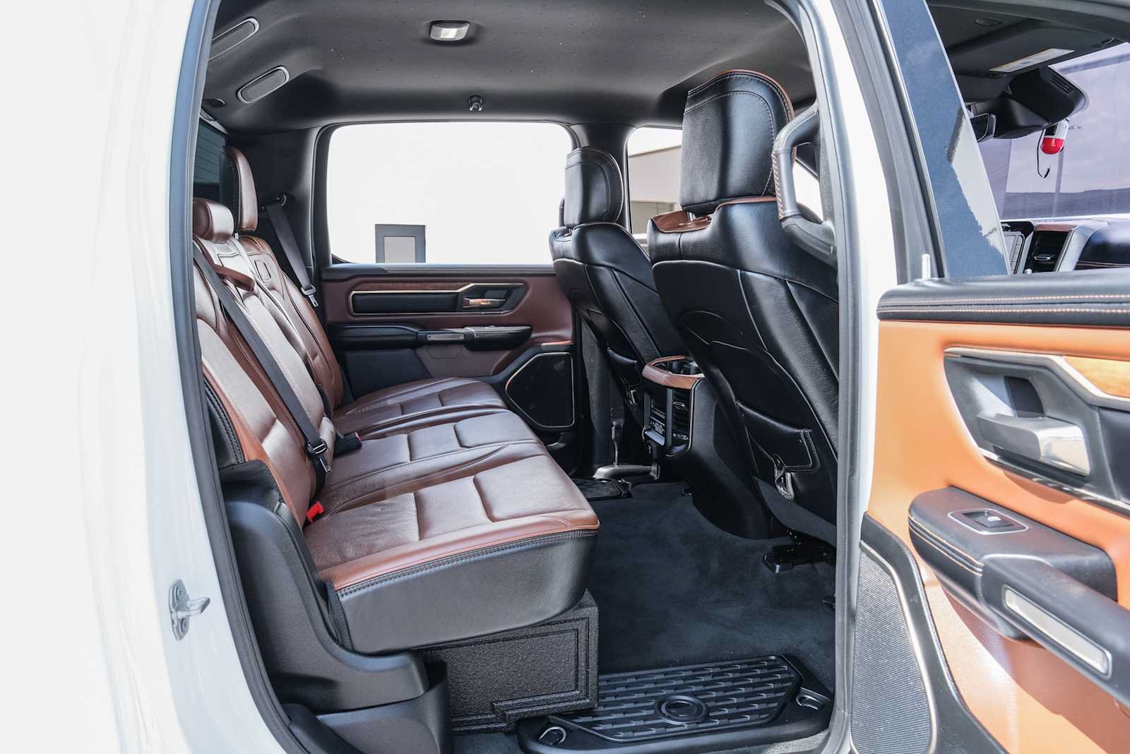 Used 2020 RAM 1500 Limited AWD/4WD image 35
