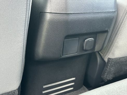 Used 2024 Toyota Tacoma TRD Sport RWD image 14