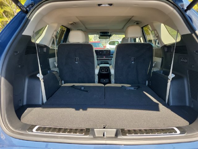 Used 2025 Kia Sorento EX w/ Panoramic Sunroof Package FWD image 20