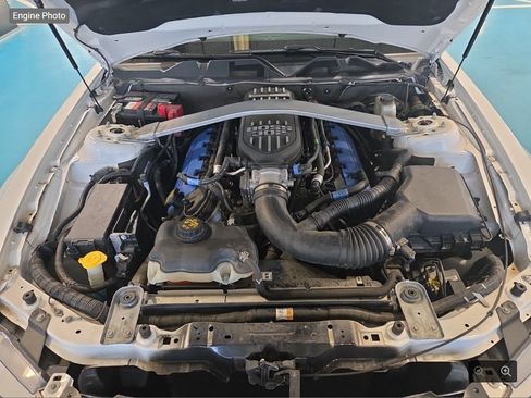 Used 2012 Ford Mustang Boss 302 w/ Boss 302 Accessory Pkg RWD image 11