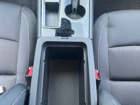 Used 2024 Nissan Altima 2.5 SV FWD image 23
