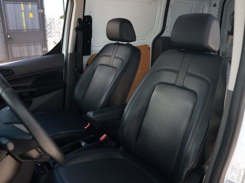 Used 2020 Ford Transit Connect XL FWD image 10