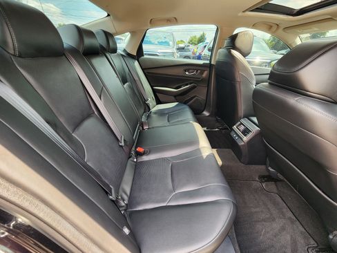 Used 2025 Honda Accord Touring image 12