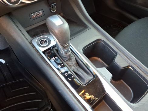 Used 2020 Nissan Sentra SV w/ Electronics Package image 21