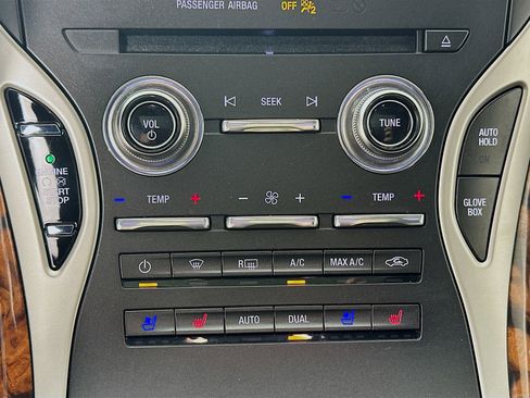 Used 2019 Lincoln Nautilus Reserve AWD/4WD image 27