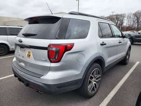 Used 2019 Ford Explorer Sport w/ Ford Safe & Smart Package image 6