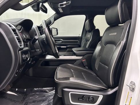 Used 2020 RAM 1500 Laramie image 12