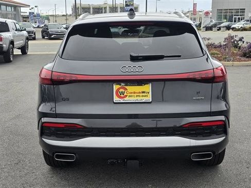 Used 2025 Audi Q5 Premium Plus image 37