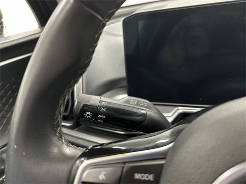 Used 2024 Kia Sorento S image 19