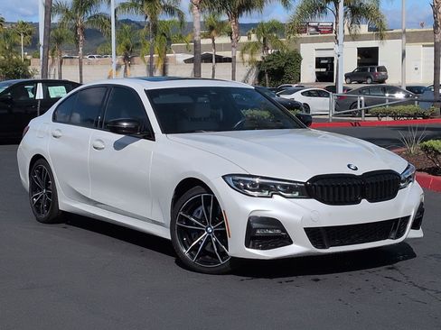 Used 2021 BMW 330e w/ M Sport Package RWD image 2