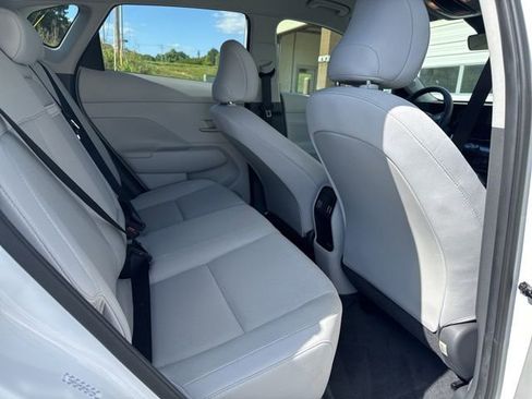 Used 2024 Hyundai Kona SEL FWD image 13