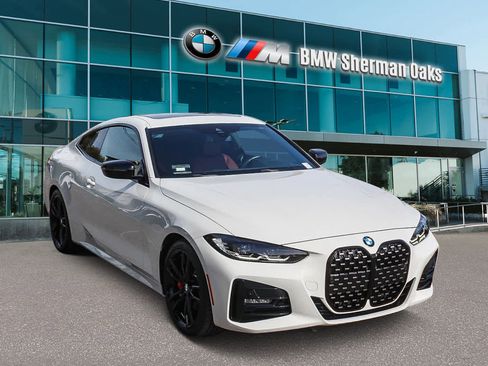 Certified 2023 BMW 430i 430i w/ M Sport Package image 3