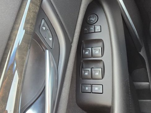 Used 2020 Cadillac Escalade Platinum AWD/4WD image 24