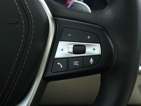 Certified 2022 BMW X5 sDrive40i w/ Premium Package image 12