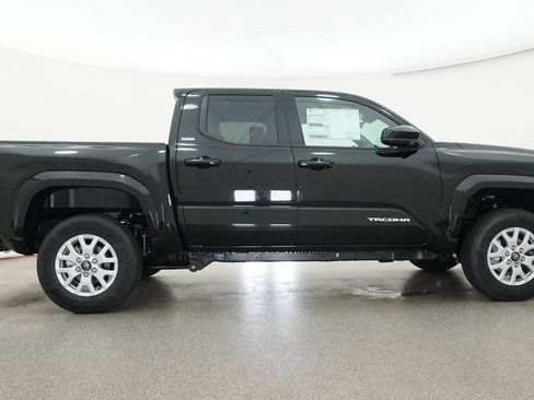 Used 2026 Toyota Tacoma SR5 AWD/4WD image 64
