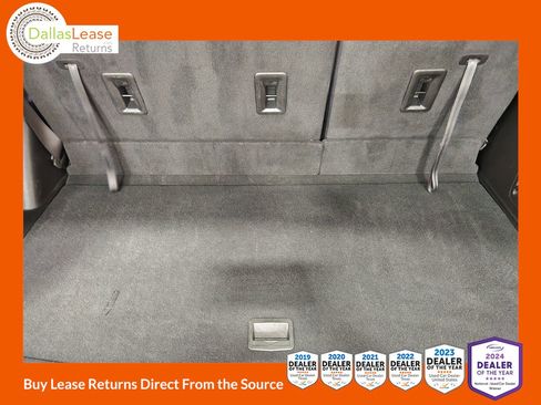 Used 2023 Chevrolet Traverse RS image 55