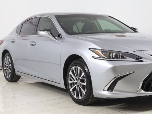 Used 2024 Lexus ES 350 w/ Accessory Package (Z2) image 38