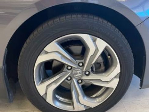 Used 2020 Honda Accord EX-L image 32