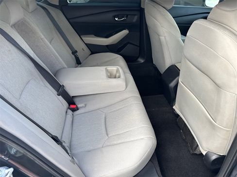Used 2023 Honda Accord EX image 16