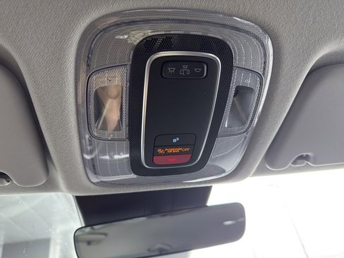 Used 2025 Hyundai Kona SEL image 28