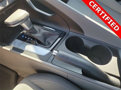 Certified 2025 Hyundai Elantra Sport image 13