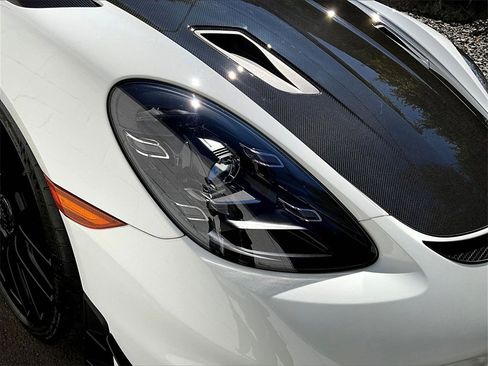 Certified 2024 Porsche 718 Cayman GT4 RS image 30