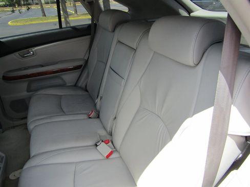 Used 2005 Lexus RX 330 AWD image 7