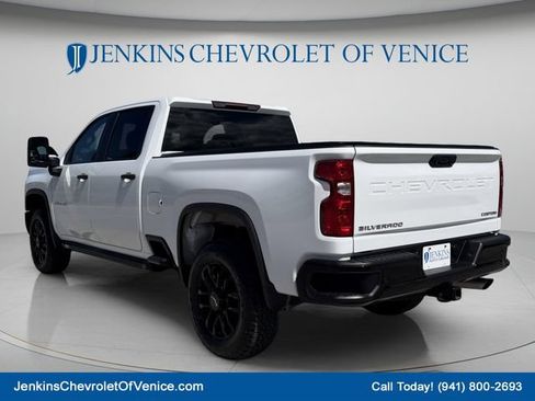 Used 2025 Chevrolet Silverado 2500 Custom w/ Custom Value Package AWD/4WD image 7