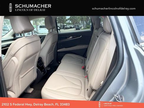 Used 2023 Lincoln Nautilus FWD w/ Premium Package image 13