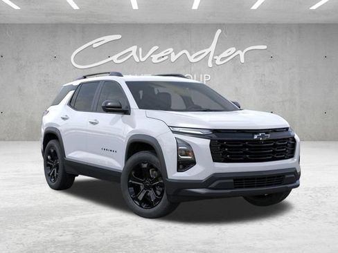New 2026 Chevrolet Equinox LT w/ Convenience Package II FWD image 7