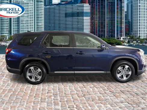 Certified 2023 Honda Pilot EX-L image 10