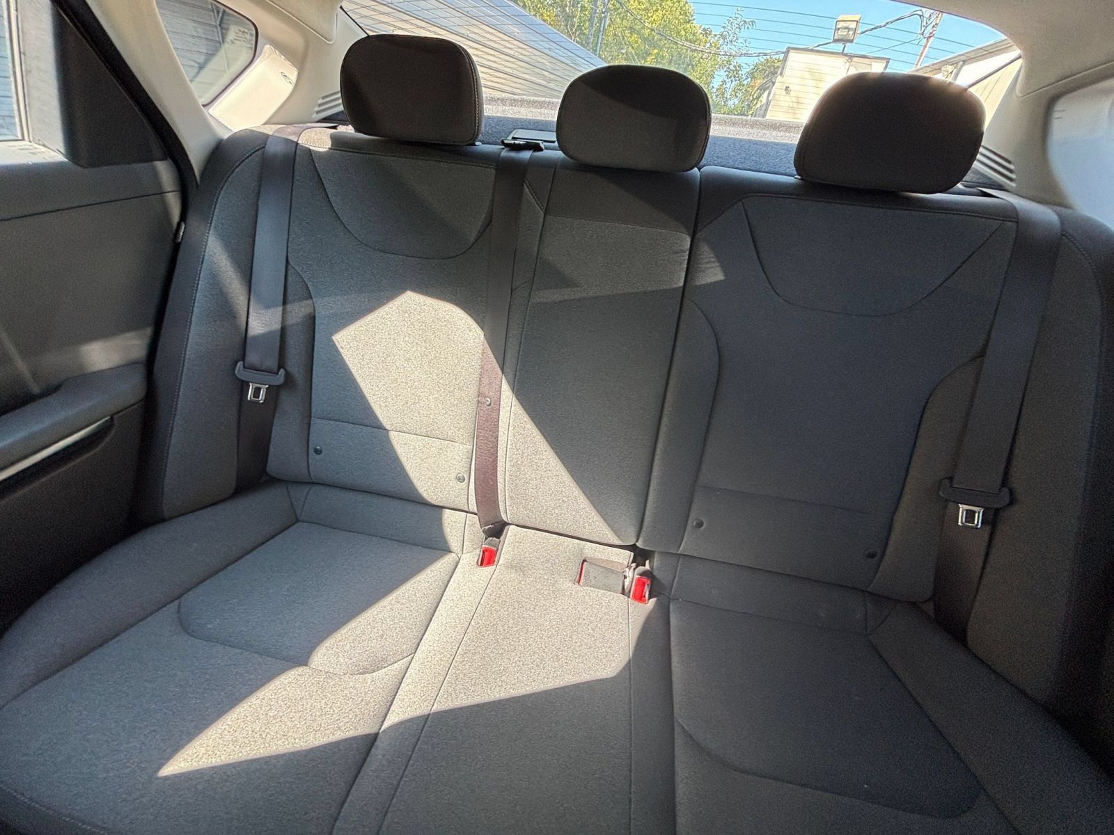 Used 2025 Kia K4 FWD image 33