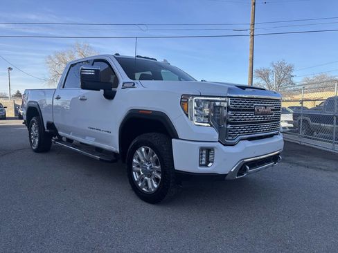 Used 2021 GMC Sierra 2500 Denali w/ Denali Ultimate Package image 2