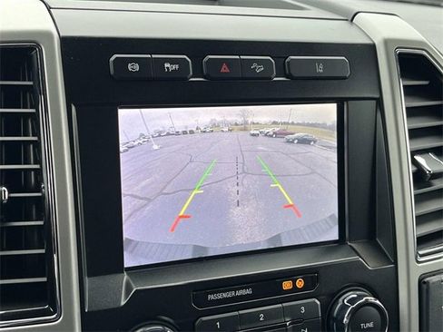 Used 2020 Ford F250 Lariat w/ Chrome Package image 36