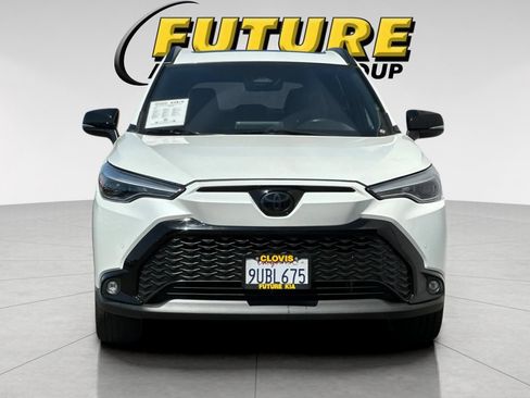 Used 2025 Toyota Corolla Cross AWD Hybrid w/ Convenience Package image 9
