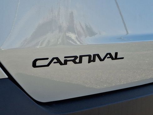 New 2026 Kia Carnival SX Prestige image 24