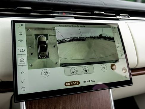 Used 2024 Land Rover Range Rover SE AWD/4WD image 27