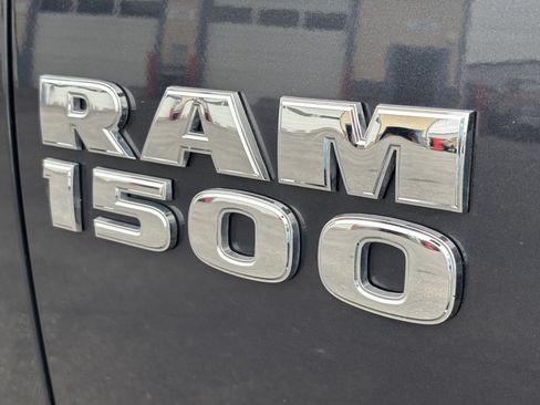 Used 2014 RAM 1500 Classic SLT AWD/4WD image 13