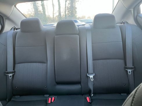 Used 2025 Nissan Altima 2.5 SV image 38