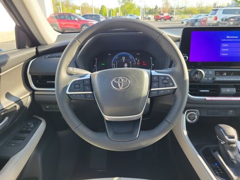 New 2026 Toyota Grand Highlander AWD Hybrid image 8