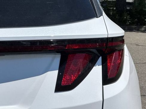 Used 2025 Hyundai Tucson SEL AWD/4WD image 50