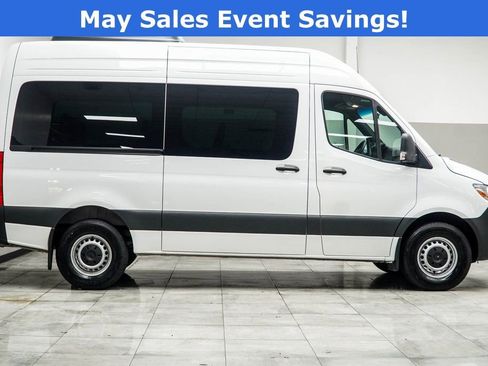 Used 2024 Mercedes-Benz Sprinter 2500 image 6