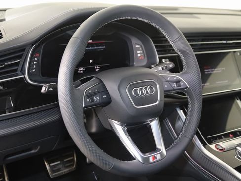 Used 2024 Audi SQ8 Premium Plus image 6