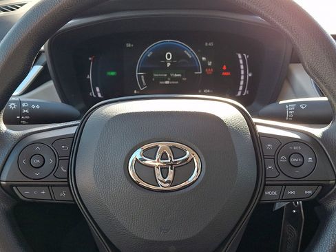 Certified 2026 Toyota Corolla LE image 18