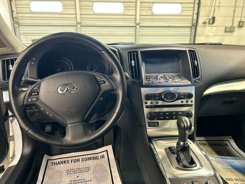 Used 2014 INFINITI Q60 AWD Coupe w/ Premium Package image 5