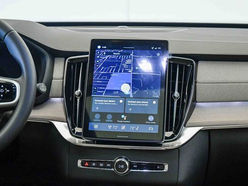 New 2026 Volvo XC90 T8 Plus w/ Protection Package Premier image 14