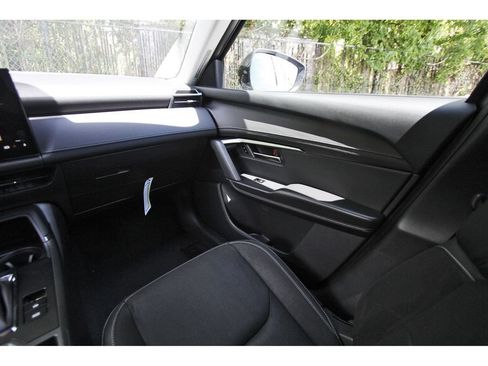New 2026 MAZDA CX-5 Preferred AWD/4WD image 8