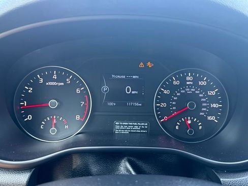 Used 2019 Kia Sportage EX w/ EX Technology Package FWD image 11