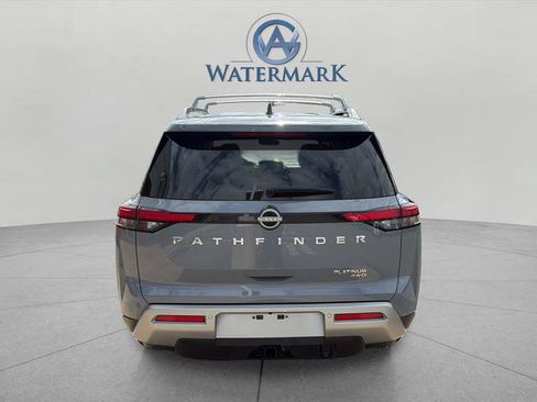Certified 2025 Nissan Pathfinder Platinum AWD/4WD image 4